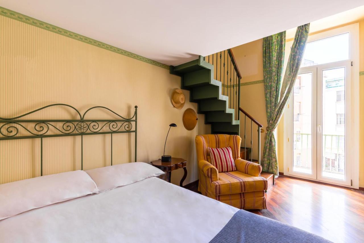 Grand Classic Apartment At San Martino By Napoliapartments Екстериор снимка